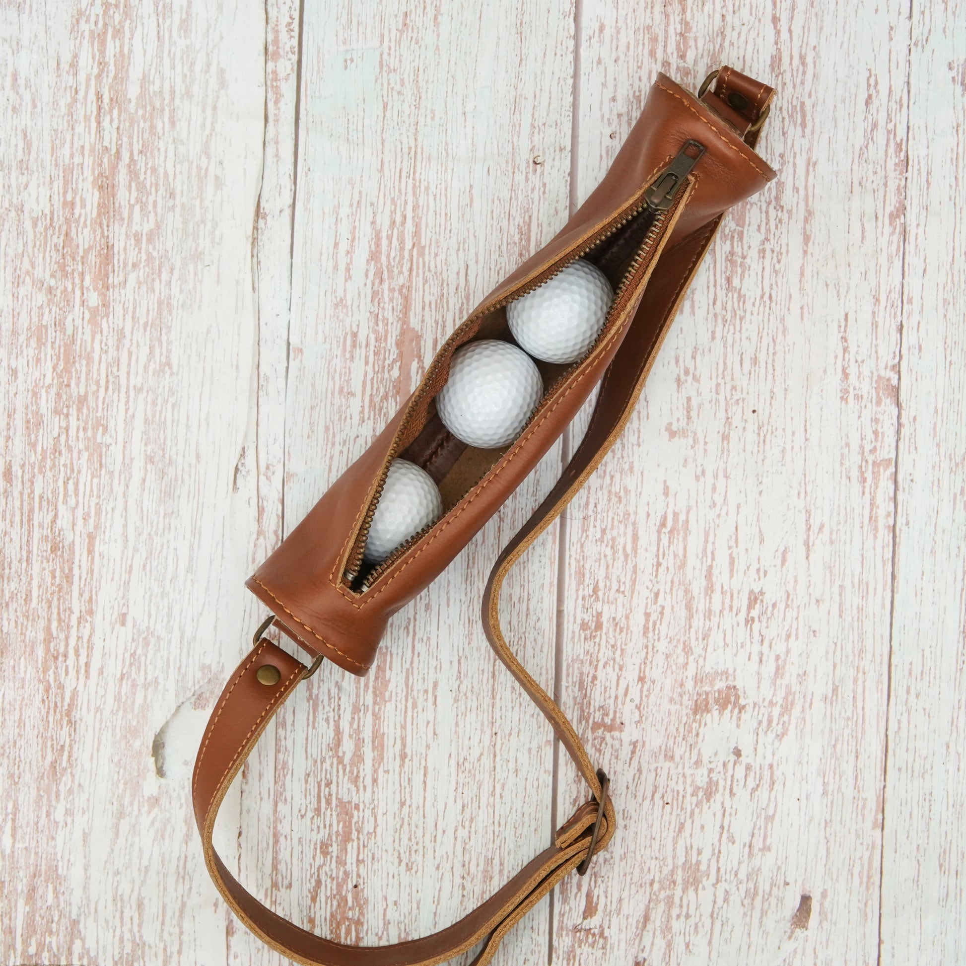 leather bag, leather golf bag, storage bag, golf ball bag, vintage bag, authantic golf bag, golf ball holder, leather golf ball holder