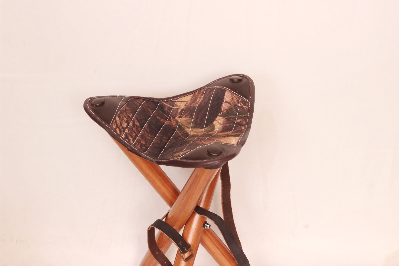 Leather Hunting Stool, hunting tool, foldable stool, wooden stool, tripod hunting stool