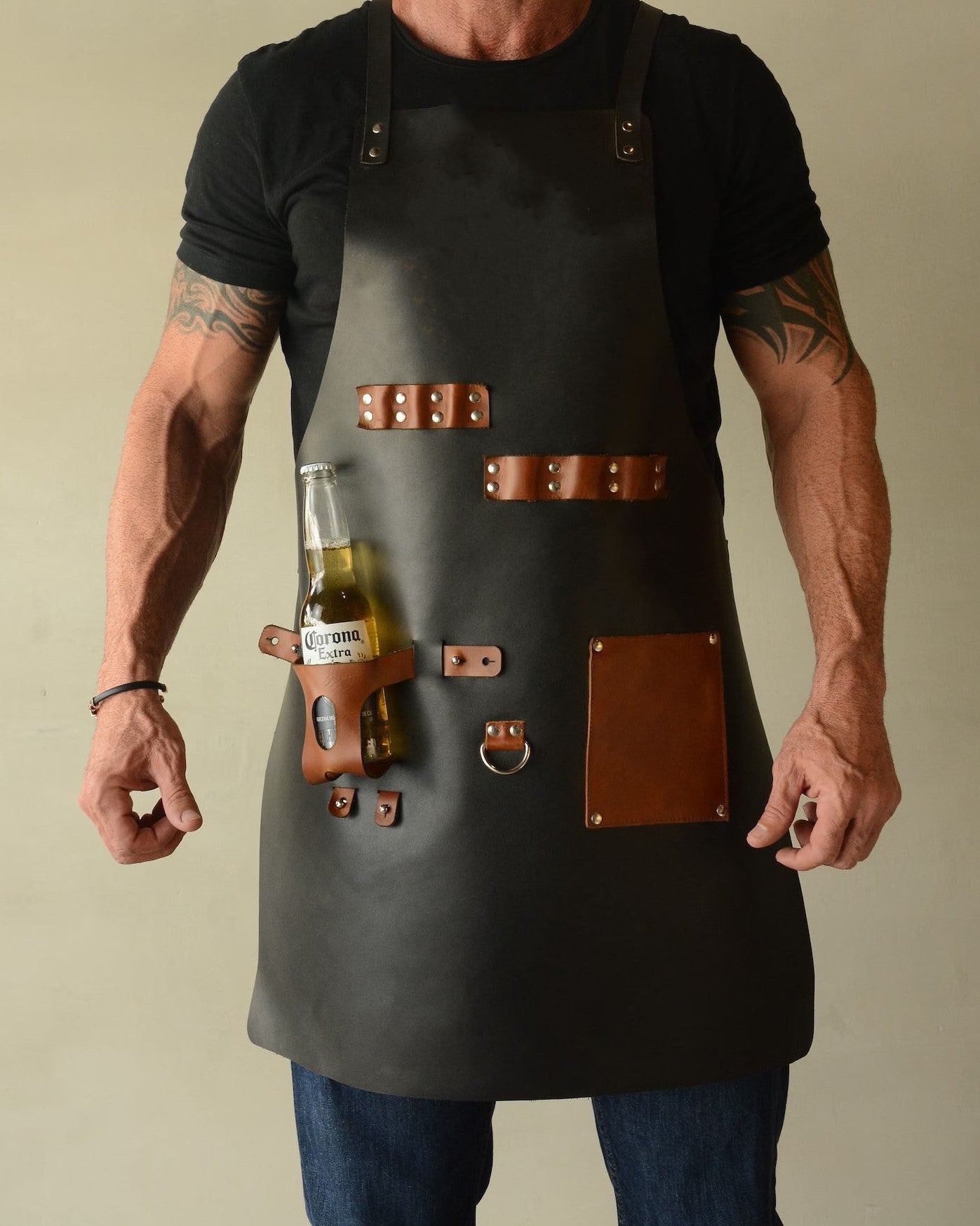 bartender leather apron, leather bartender apron, leather apron for bartender